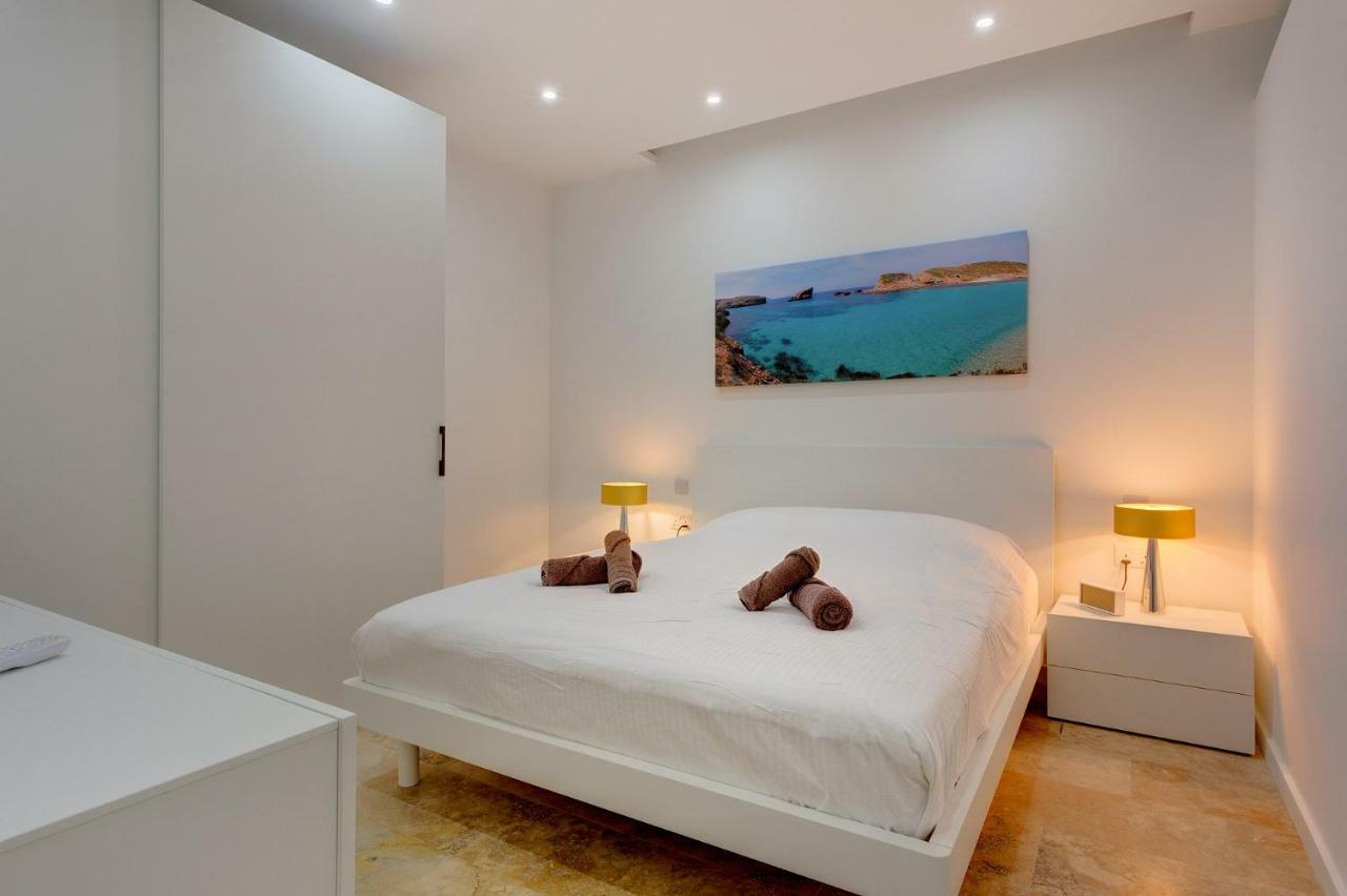 Modern 2 Bedroom Apartment In St Julians St. Julian's Exterior foto